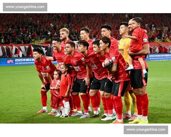 亚冠联赛激战正酣 亚洲顶级俱乐部为荣耀展开殊死搏斗